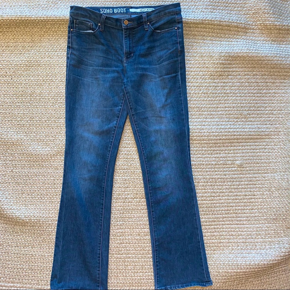 DKNY Soho Boot Cut Jeans Medium Wash Size 6